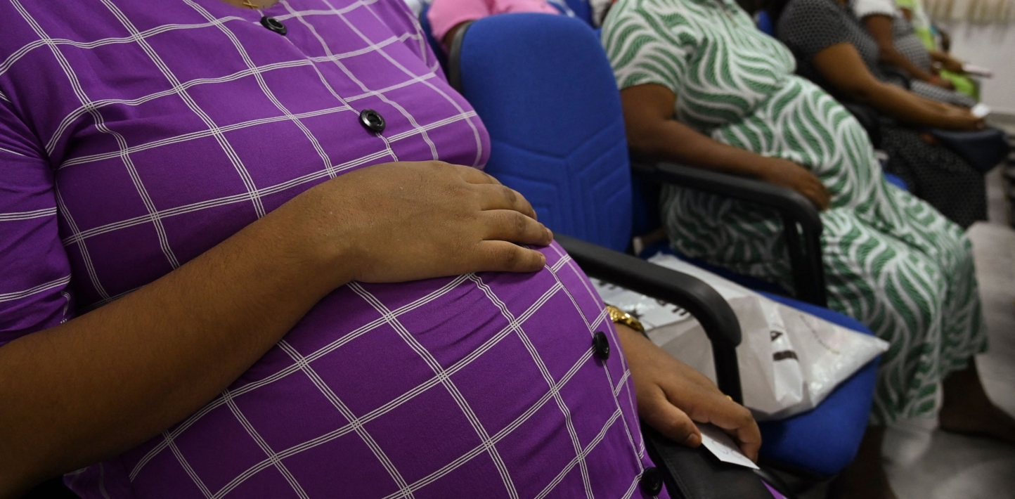 Pregnant women in Sri Lanka